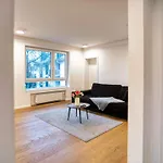 Whirlpool - Zentral - Designloft Mit Xxl Terrasse