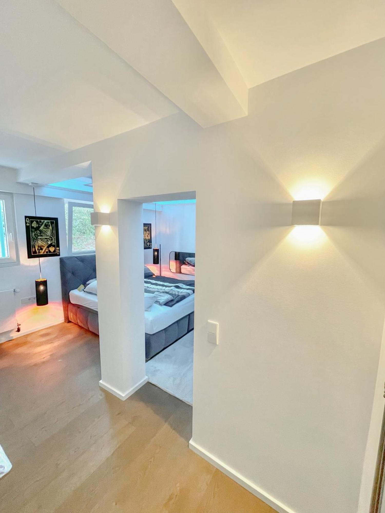 Whirlpool - Zentral - Designloft Mit Xxl Terrasse Wiesbaden